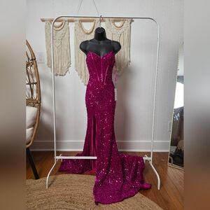 Velvi Dover Corset Gown V118 Fuchsia Sequin Prom Dress Size 0 NWT